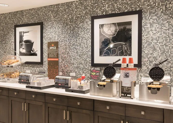 Hotel Hampton & By Hilton Chicago Il