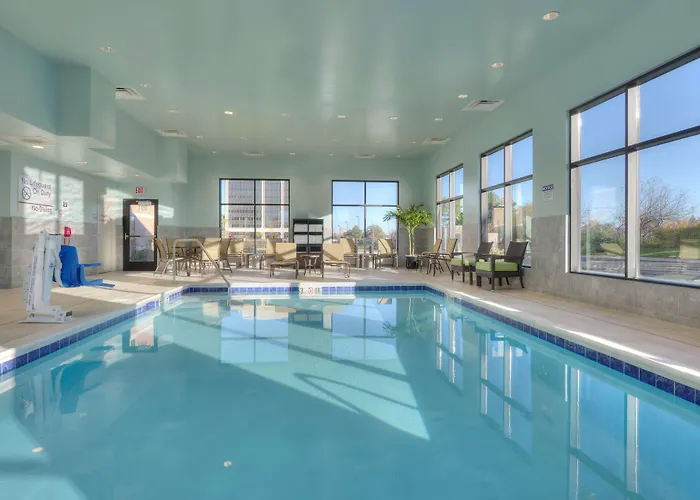 Hampton & By Hilton Chicago Il Hotel