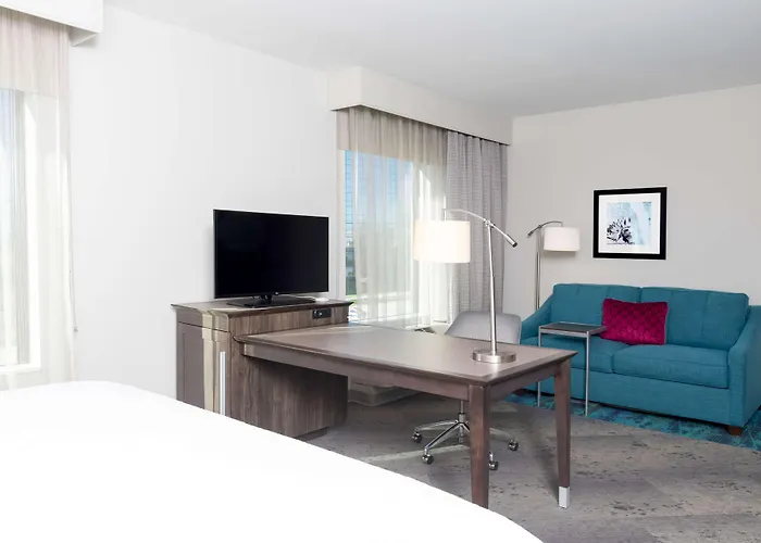 Hotel Hampton & By Hilton Chicago Il 3*